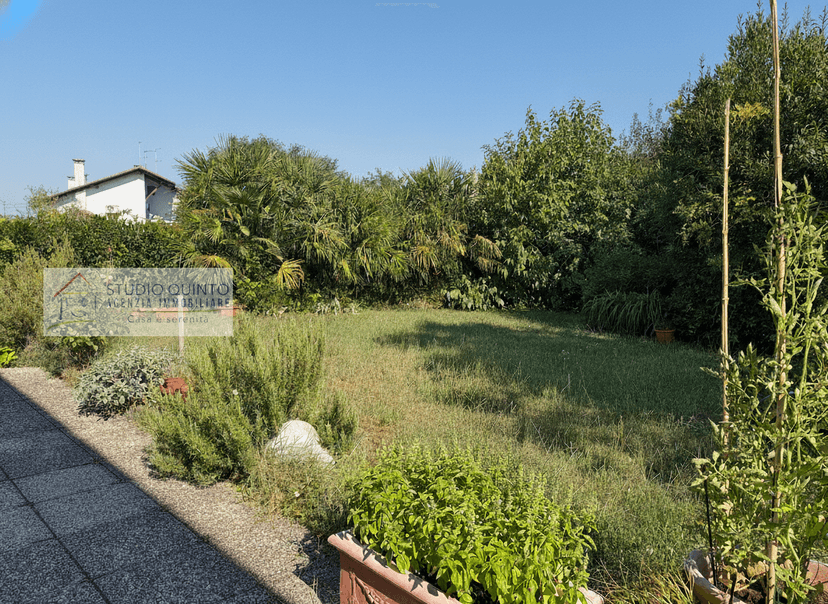 Villa, Paese — foto 2 di 5