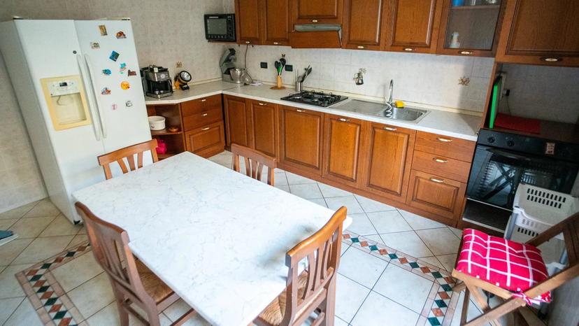 Casa indipendente in Via Ciappin, 70, Ventimiglia — foto 2 di 5