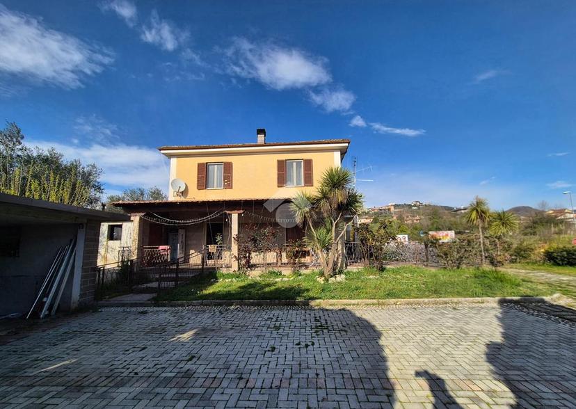 Villa in Via Villa Carrara, Sora — foto 4 di 5