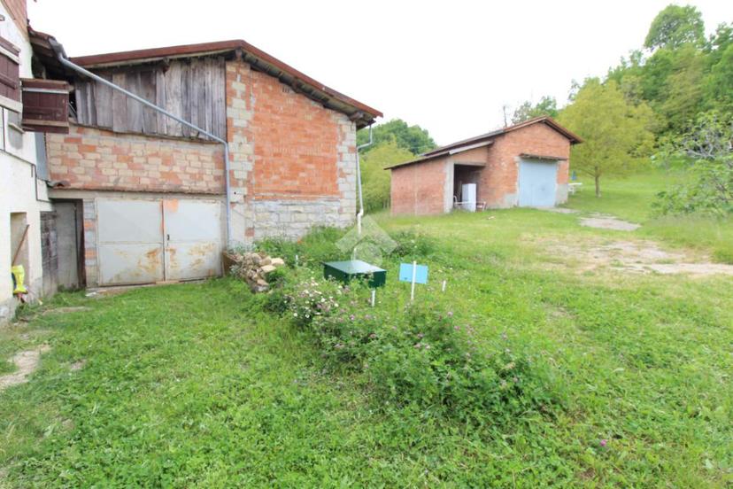 Casa indipendente in Via Ville 24, Carpineti — foto 5 di 5