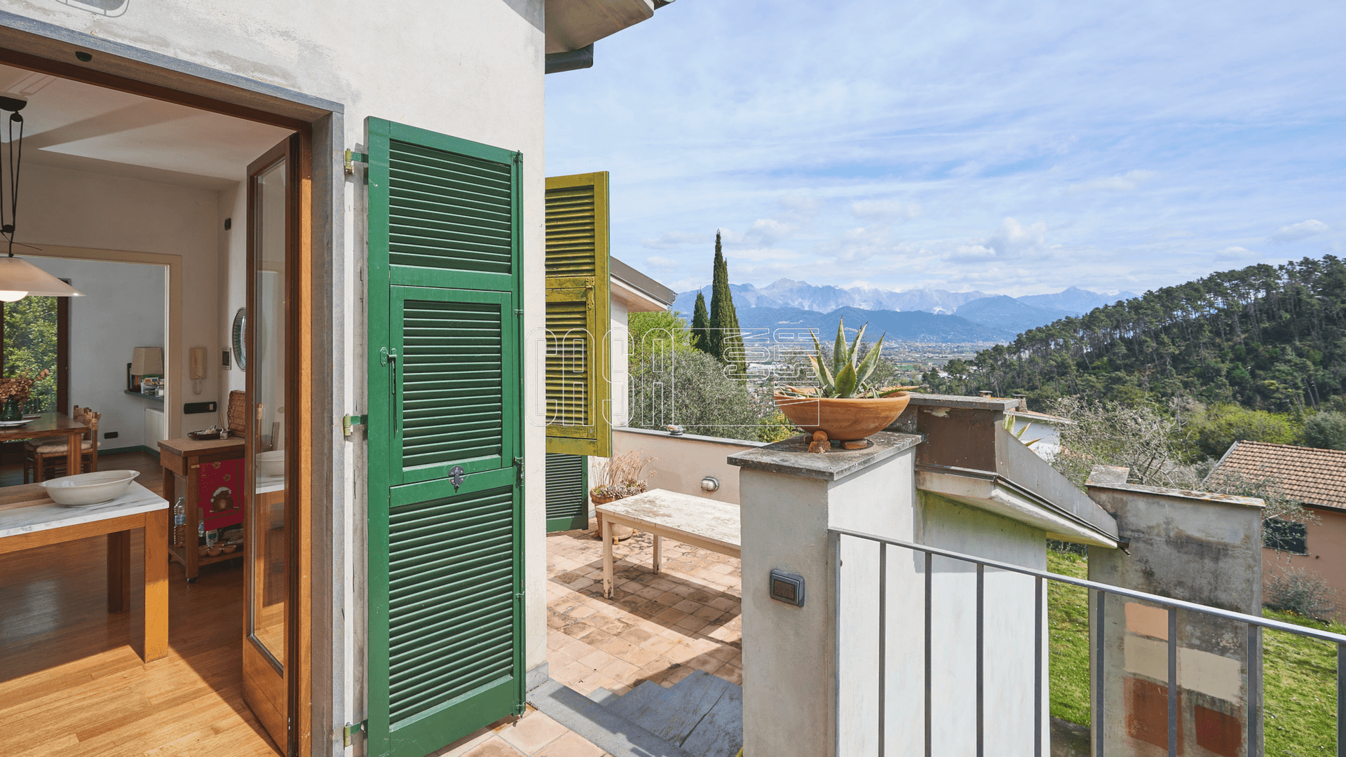 Villa bifamiliare in Via Cavour 61, Ameglia