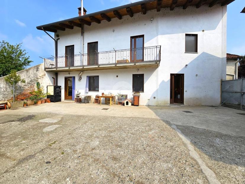Casa indipendente in Vicolo Arnoletti 4, Mazzè — foto 2 di 5