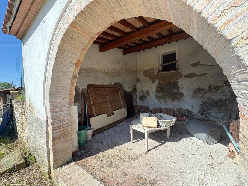 Porzione di casa, Chianni — foto 4 di 5