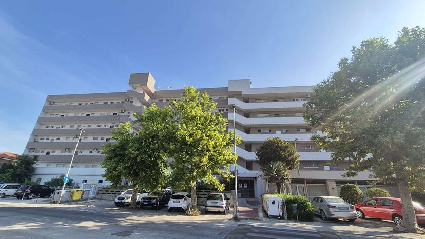 Trilocale in Lungomare Rocca Priora  17, Falconara Marittima — foto 2 di 5