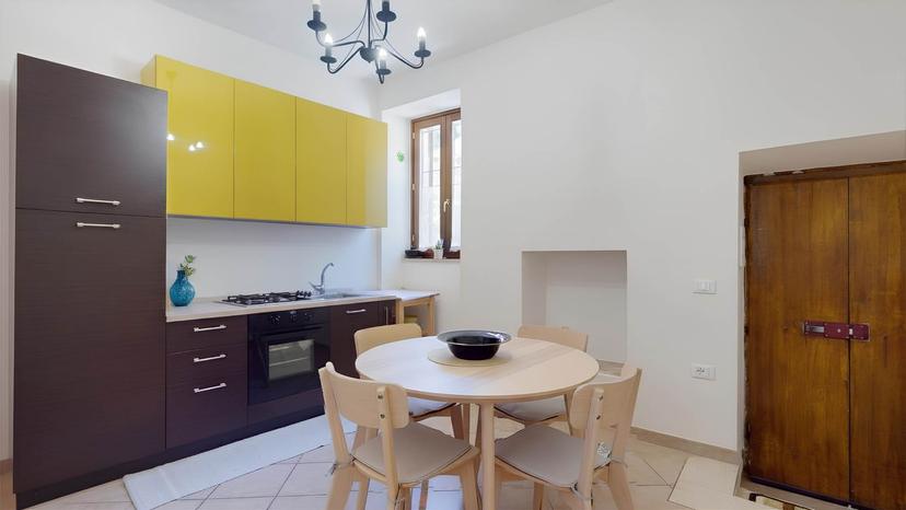 Casa indipendente in Piazza delle Foglie, Spello — foto 3 di 5