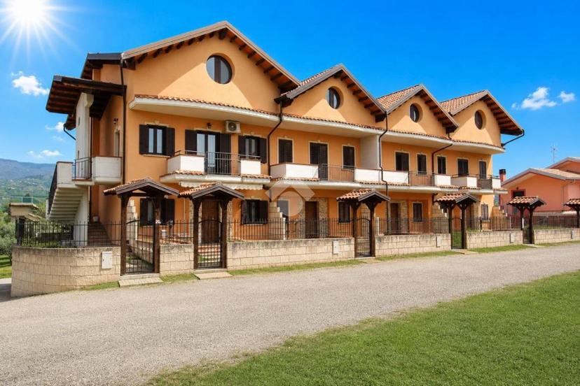 Villa a schiera in Via Tesori 28, Montalto Uffugo — foto 4 di 5