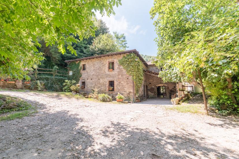 Casale in Via Alambra 19, Castiglione dei Pepoli — foto 4 di 5