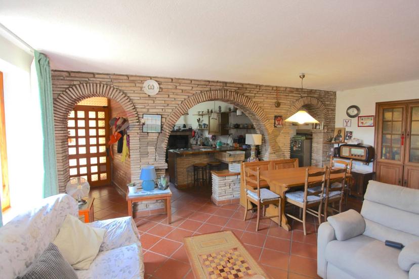 Casa indipendente, Assisi — foto 3 di 5