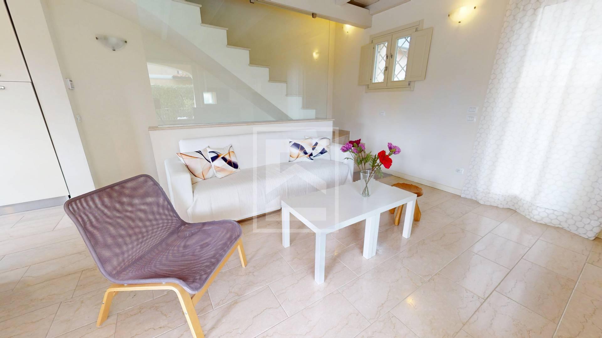 Villa in Via Gazzolo 6b, Manerba del Garda