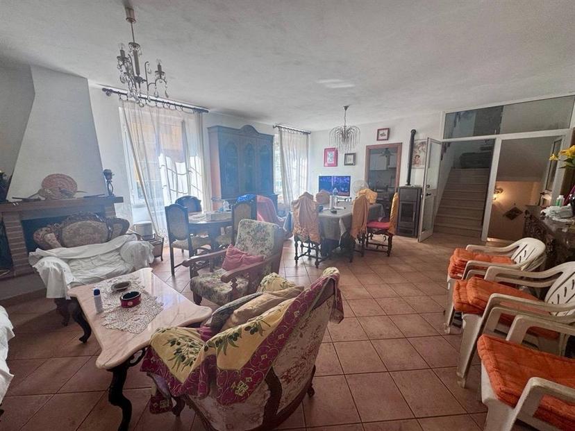 Casa indipendente, Civitella in Val di Chiana — foto 3 di 5