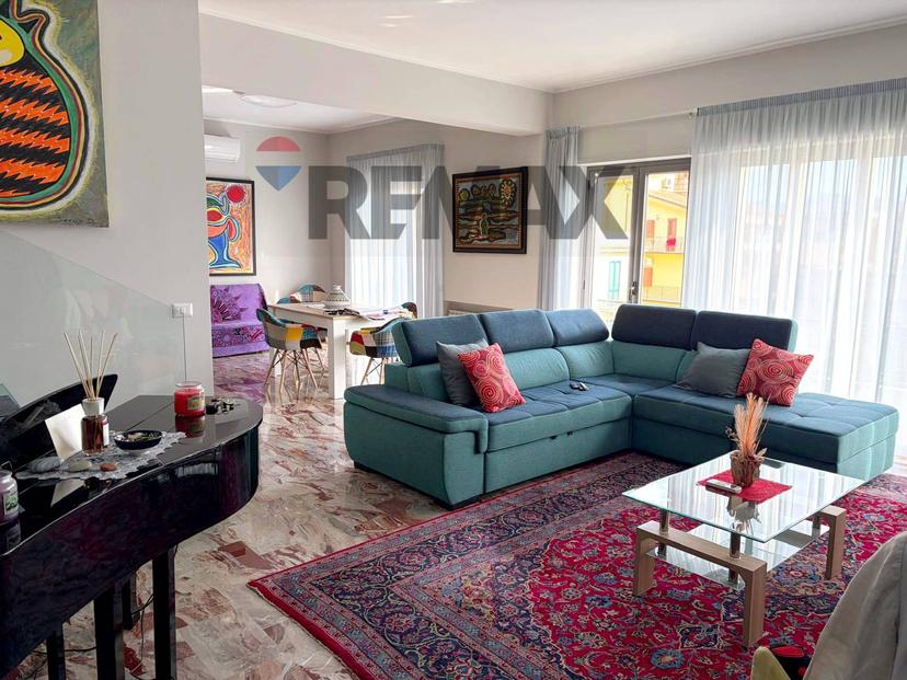 Appartamento in Giovanni Amendola 27, Siderno — foto 4 di 5