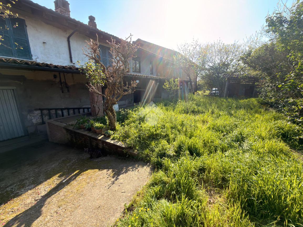 Casa indipendente in Strada Monvicino 32, Masio