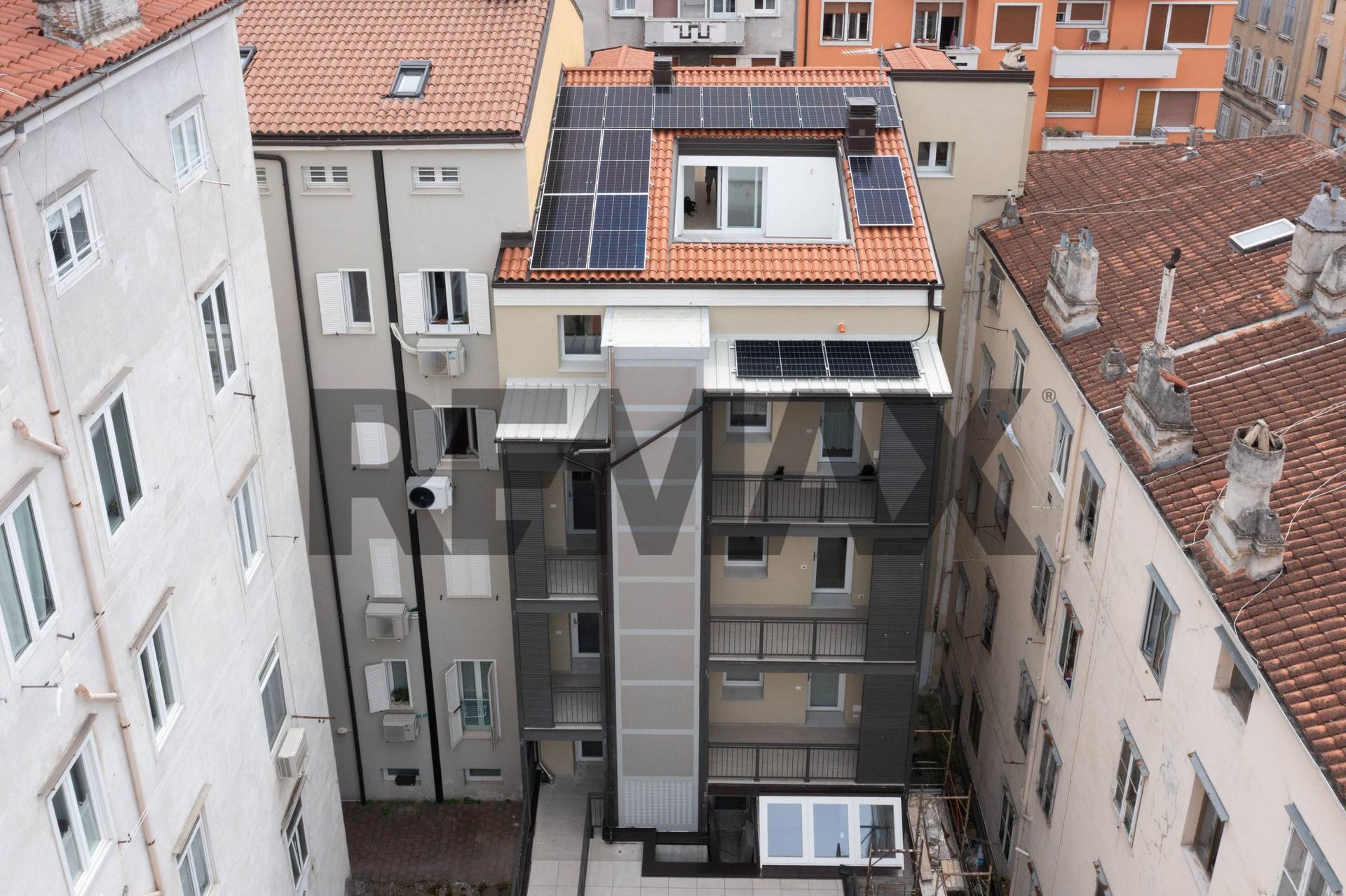 Attico, Trieste