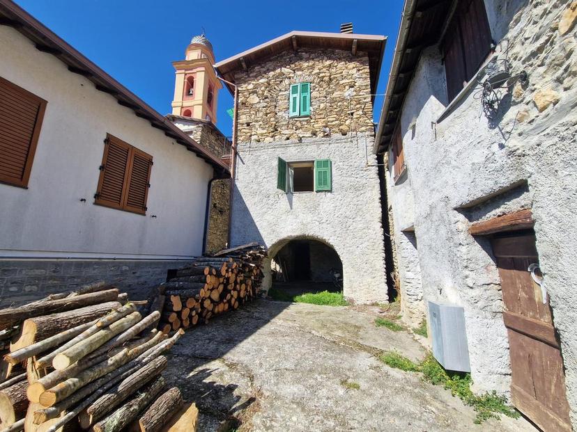 Casa indipendente in Via Aie, Molini di Triora — foto 5 di 5