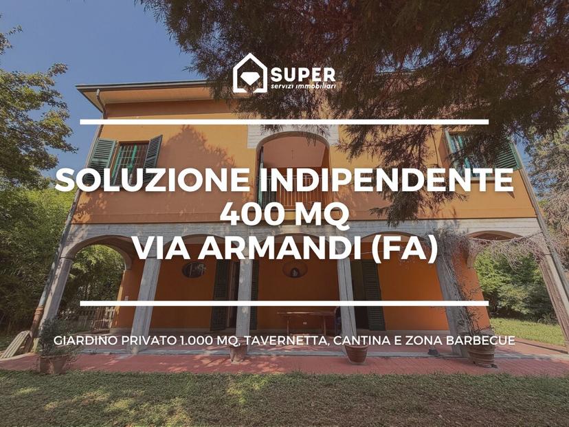 Villa unifamiliare in Via Ravegnana 30, Faenza