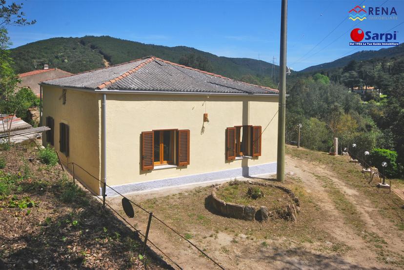Villa a schiera in Località Fundu di Monti 23, Tempio Pausania — foto 2 di 5