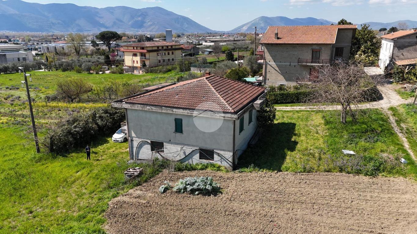 Villa, Montesarchio