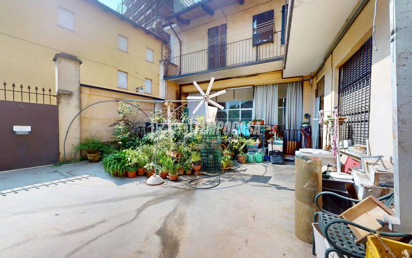 Casa indipendente in Via Monte Grappa 12, Bra — foto 3 di 5