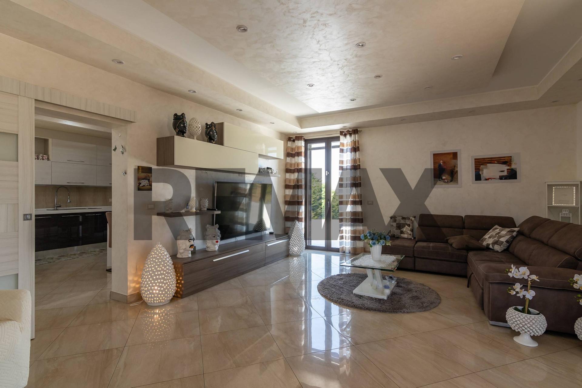 Villa in Via Giuseppe Garibaldi 194, Caltagirone