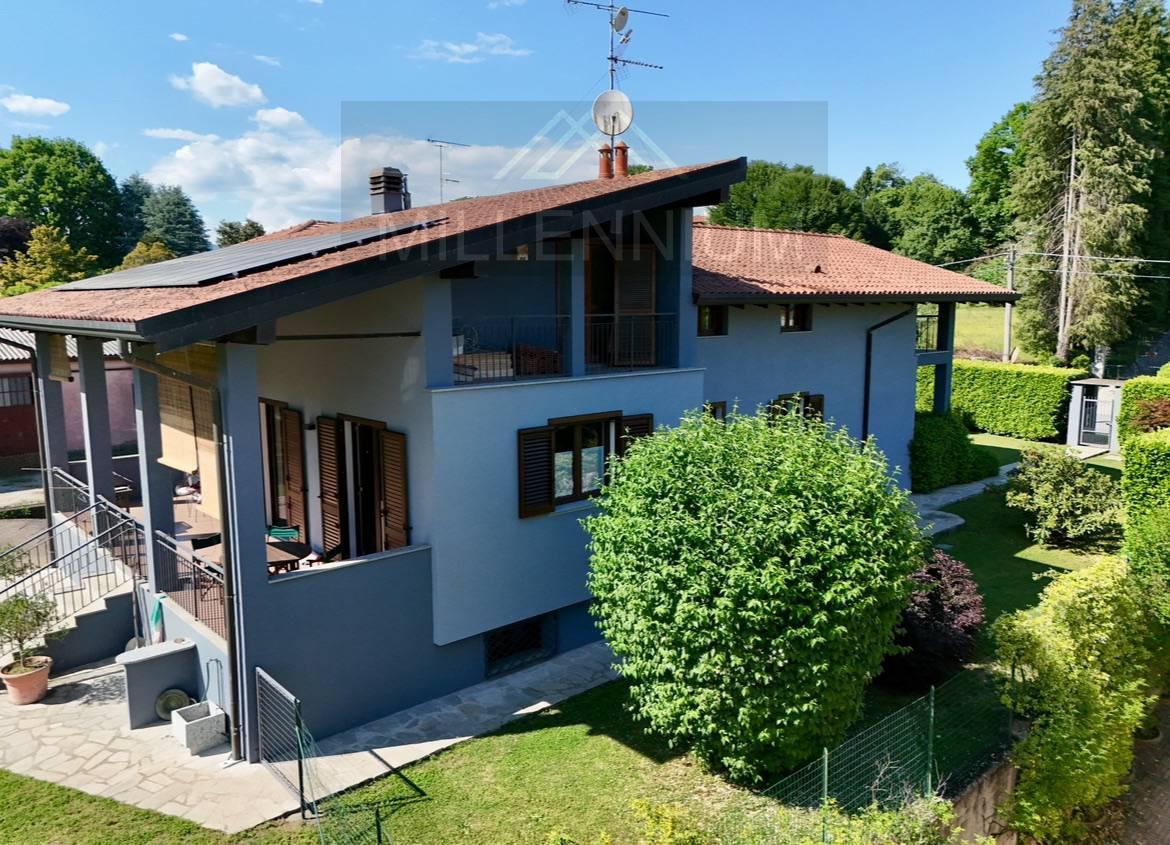 Villa, Dormelletto