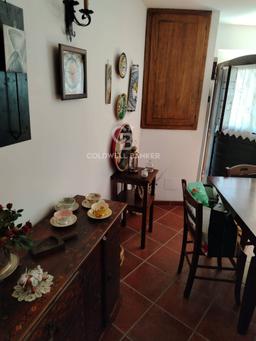 Casa indipendente in Via Castellanello Snc, Scontrone