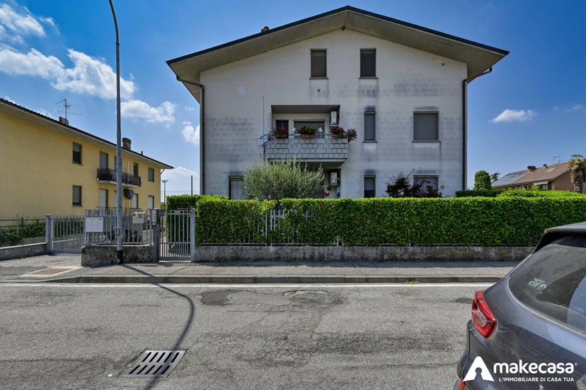 Trilocale in Via Europa 19, Casalmaiocco — foto 5 di 5