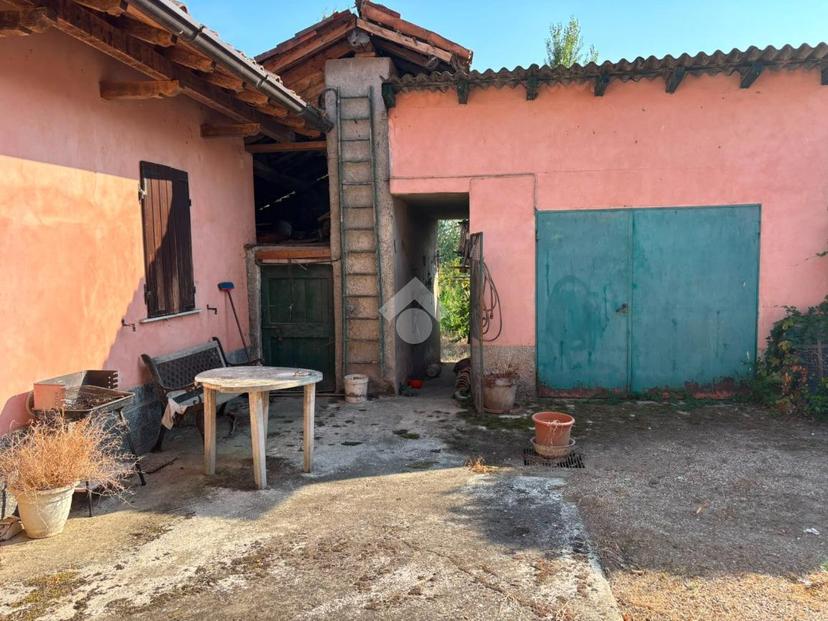 Casa indipendente in Frazione Localita' Santa Margherita 15, Belgioioso — foto 3 di 5