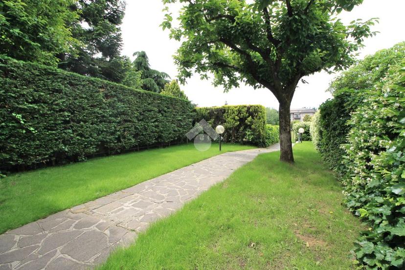 Villa a schiera in Via Giacomo Matteotti 84, Mariano Comense — foto 2 di 5