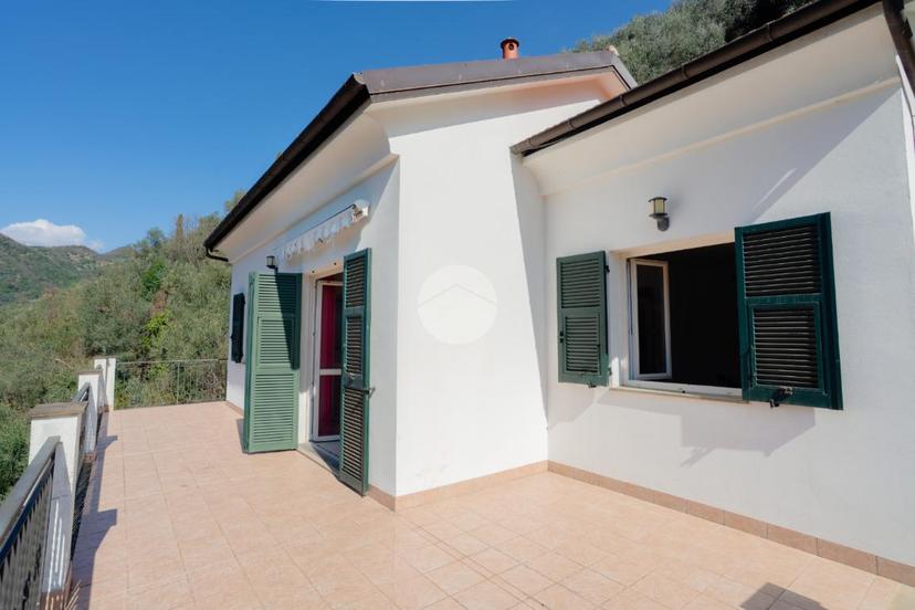Villa in Via del Camoglino, Avegno — foto 4 di 5