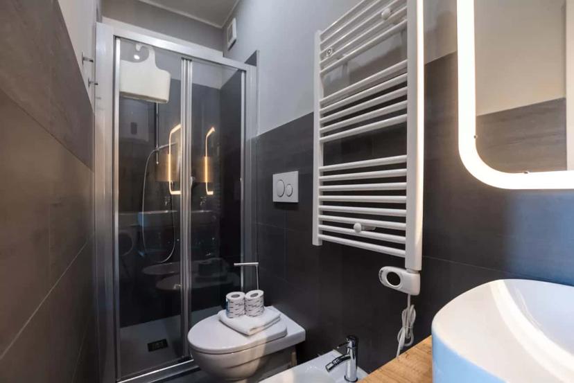 Monolocale in Viale Bligny 42, Milano