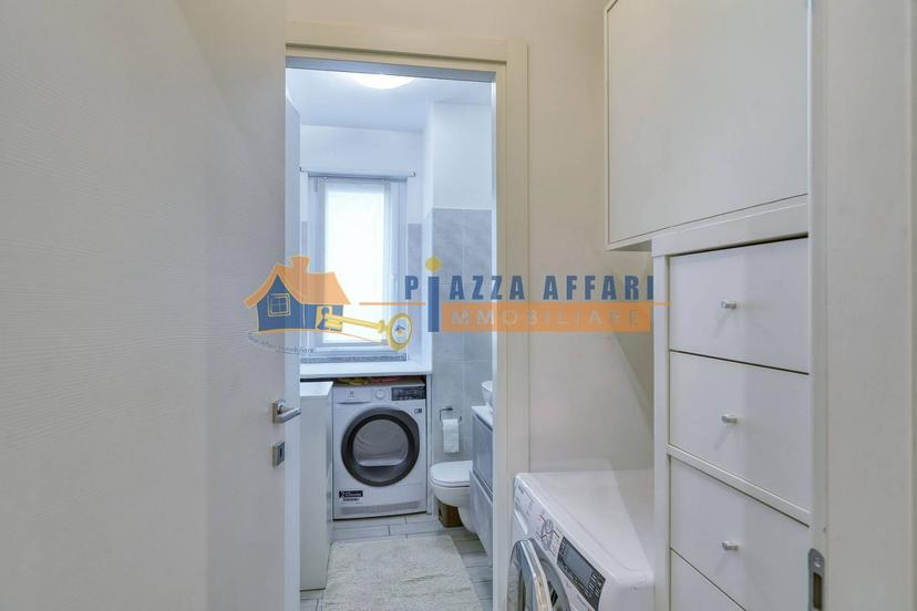 Trilocale in Via Cesare Battisti 46, Carnago — foto 5 di 5