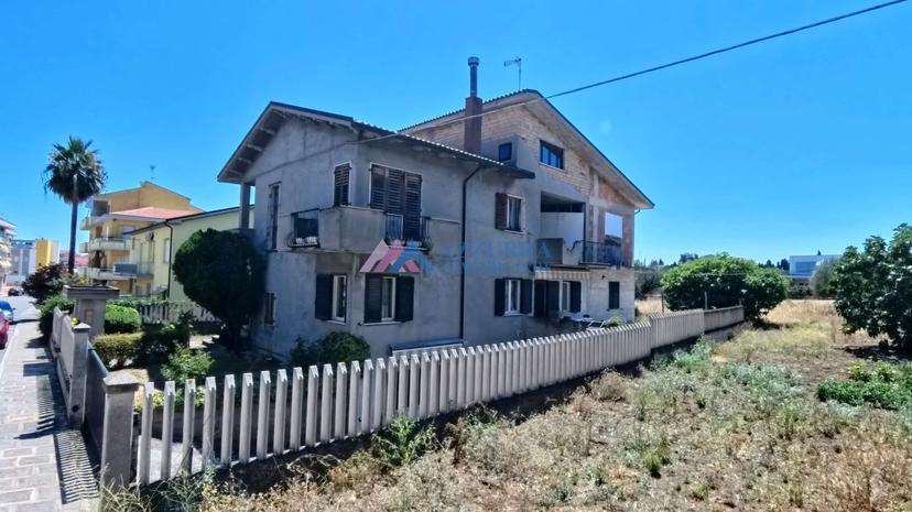 Villa unifamiliare, San Salvo