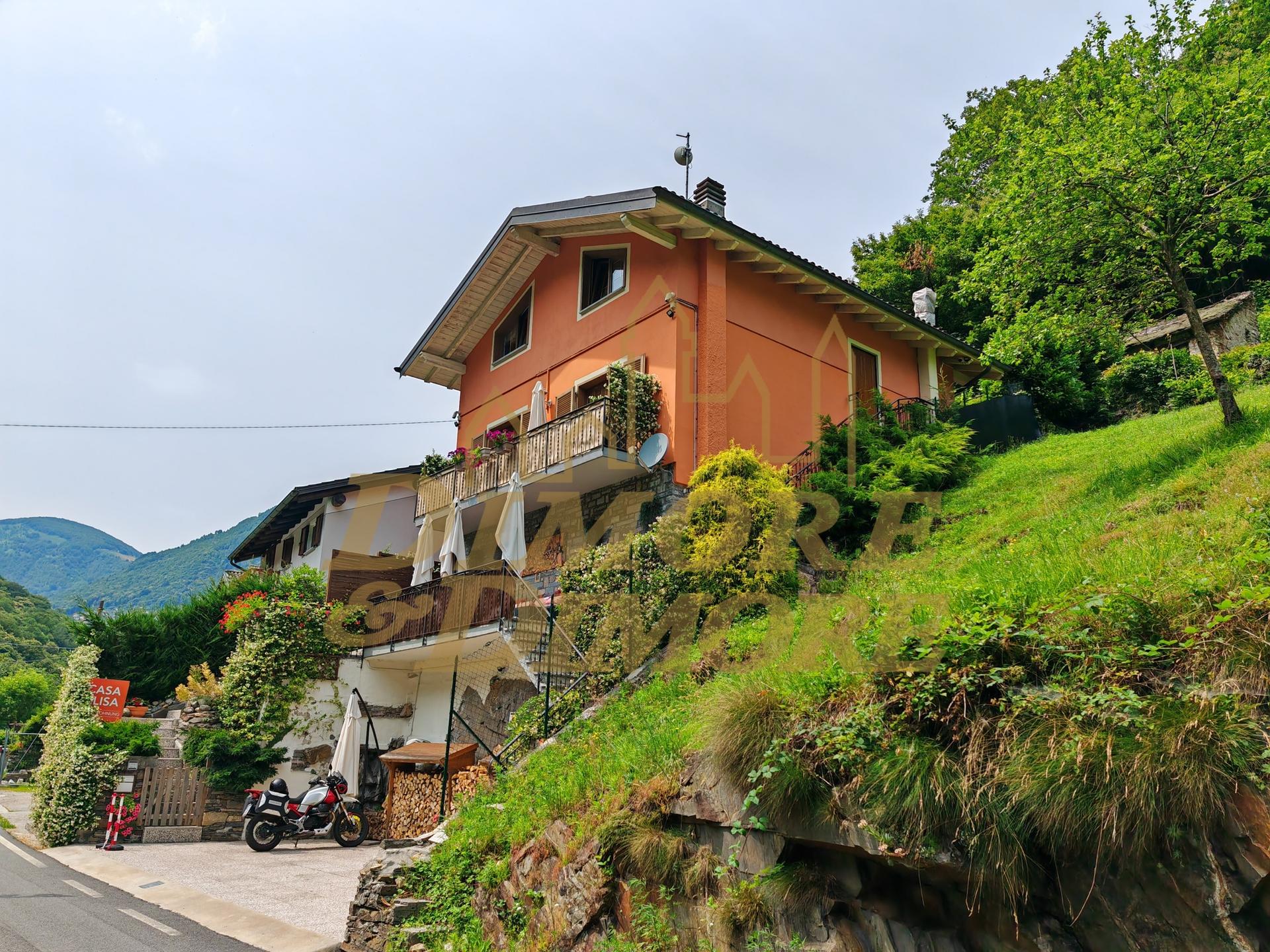 Villa, Cannobio