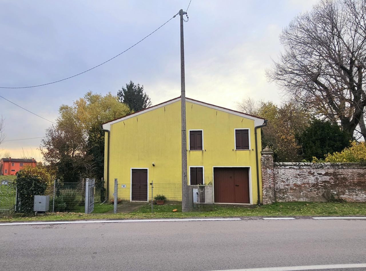 Villa in Via Ponticelli, Granze