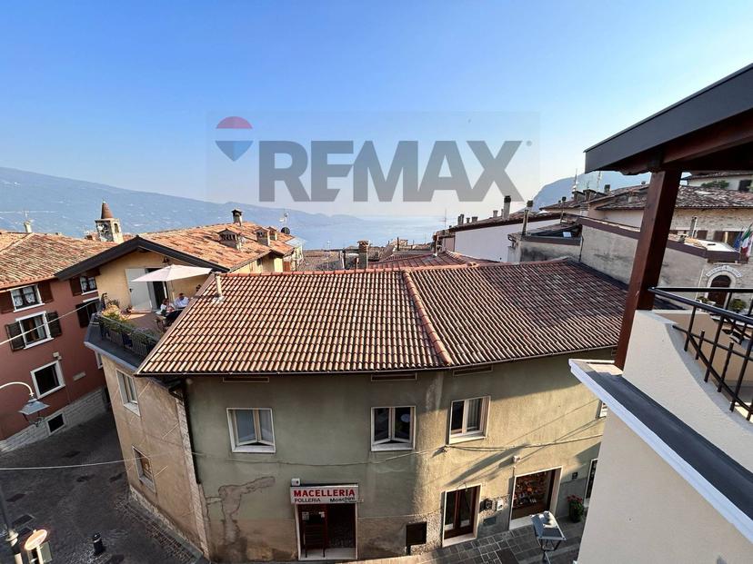 Bilocale, Tignale — foto 3 di 5
