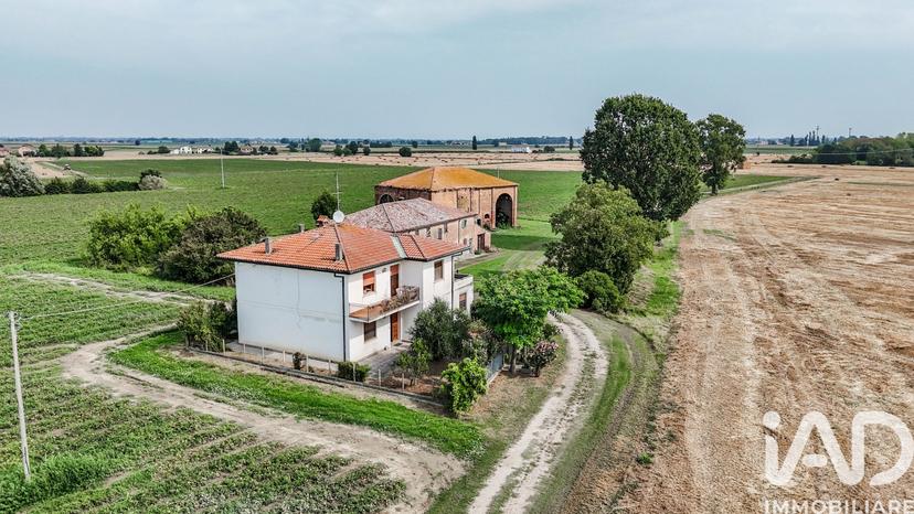 Villa in Via San Silvestro 2, Voghiera — foto 2 di 5