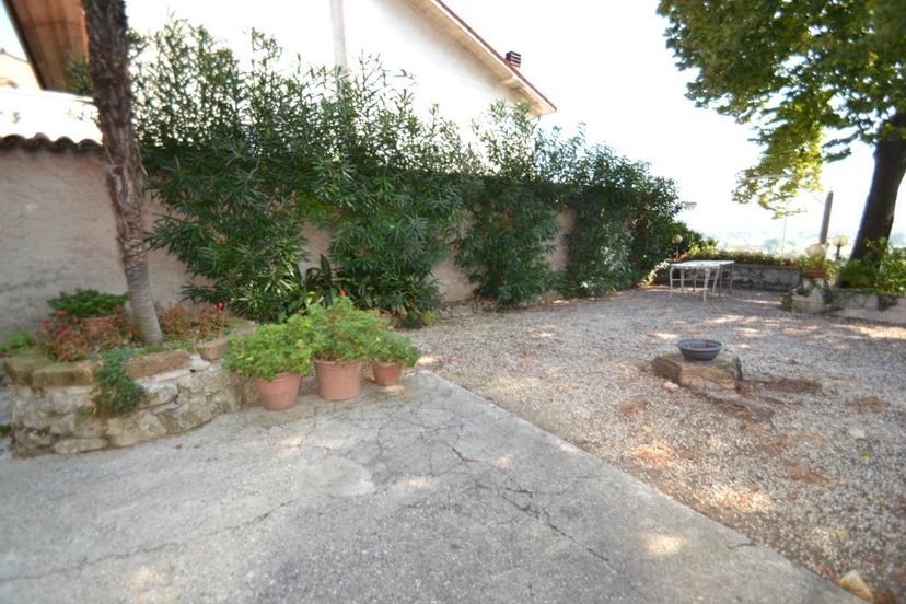 Casa colonica in Via Poggian, Creazzo — foto 3 di 5