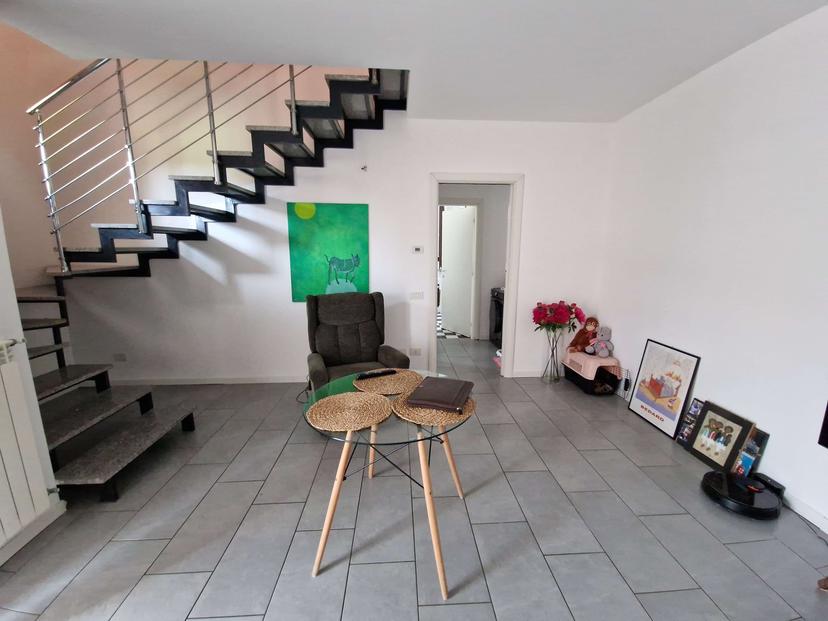 Trilocale in Via San Martino  17, Castelnuovo Bozzente — foto 4 di 5