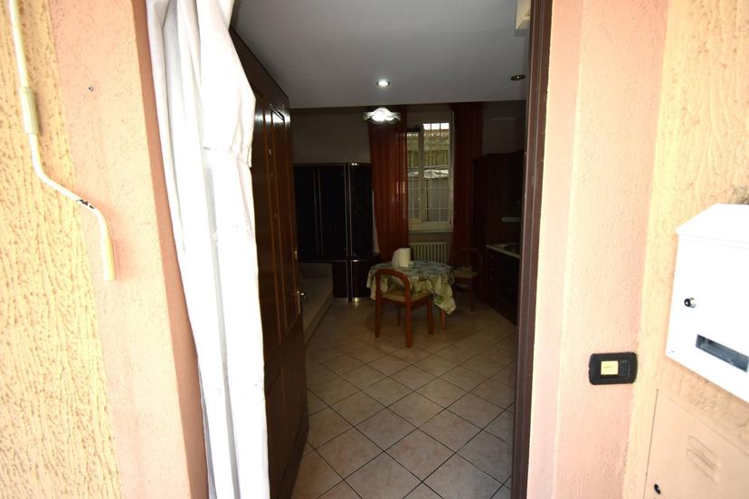 Bilocale in Via Obizzone 18, Bernareggio — foto 3 di 5