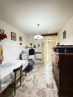 Casa indipendente, Chiusa Sclafani