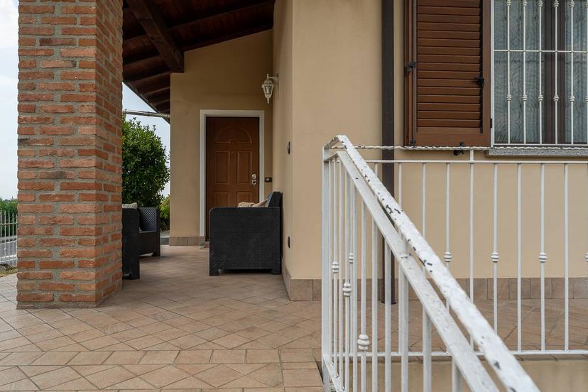 Villa in Via Emilia, Casteggio