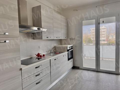 Trilocale in Via Euclide, 37, Cesenatico — foto 4 di 5