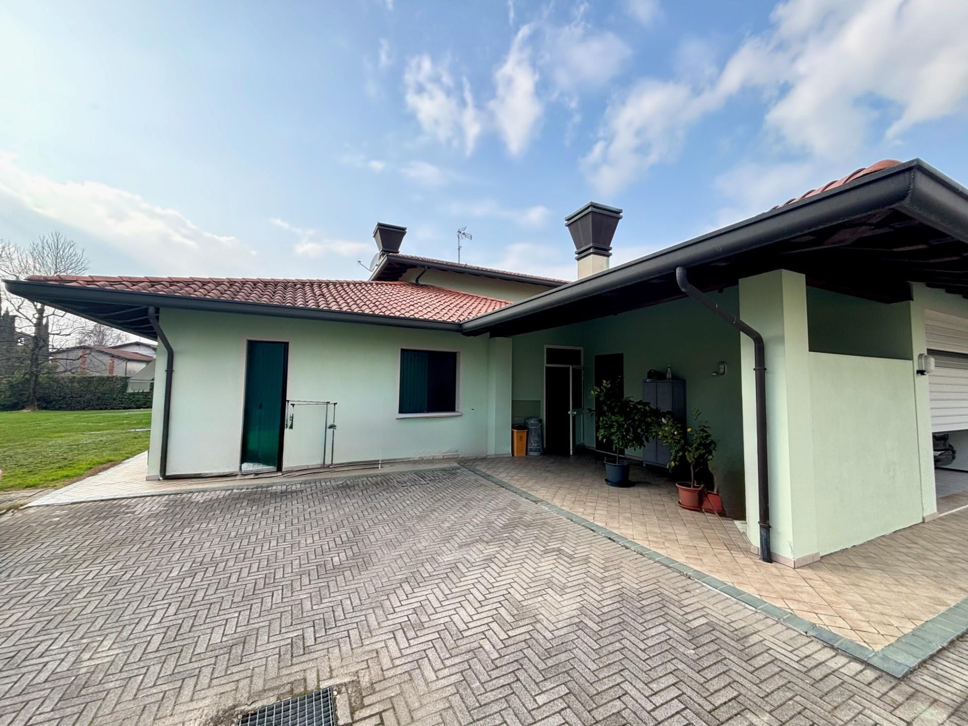 Villa unifamiliare, Porcia