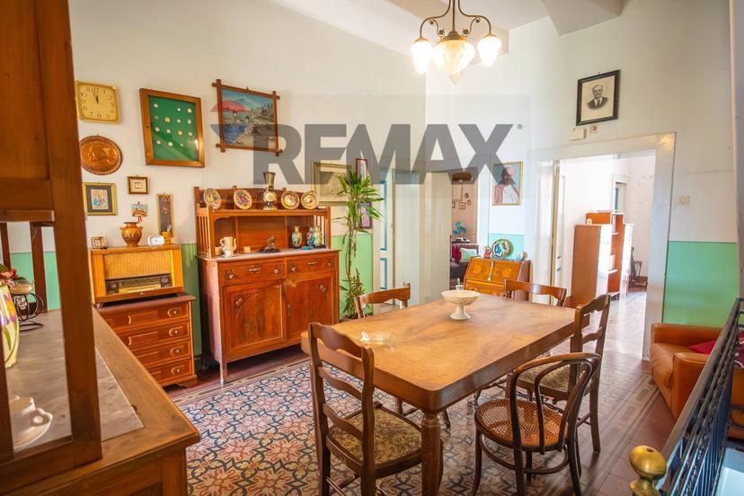 Casa indipendente in Corso Umberto I 206, Nizza di Sicilia — foto 3 di 5
