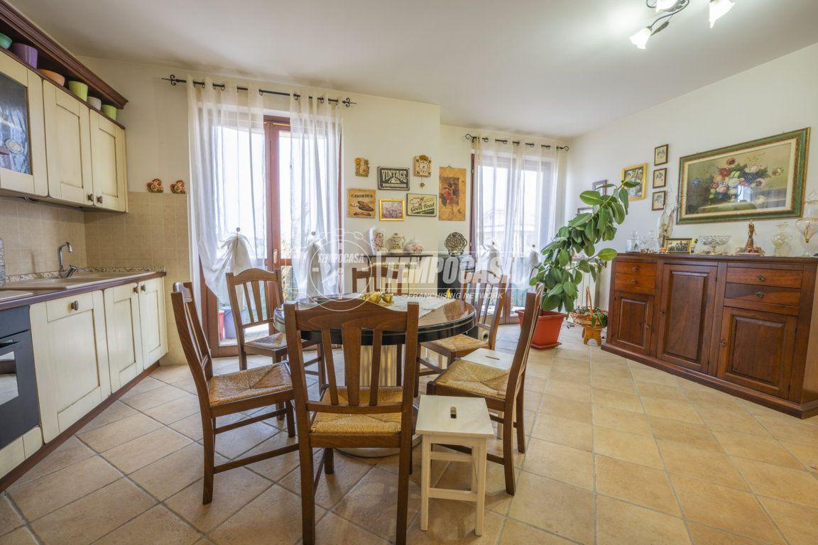 Quadrilocale in Via Bologna 43, Montecosaro