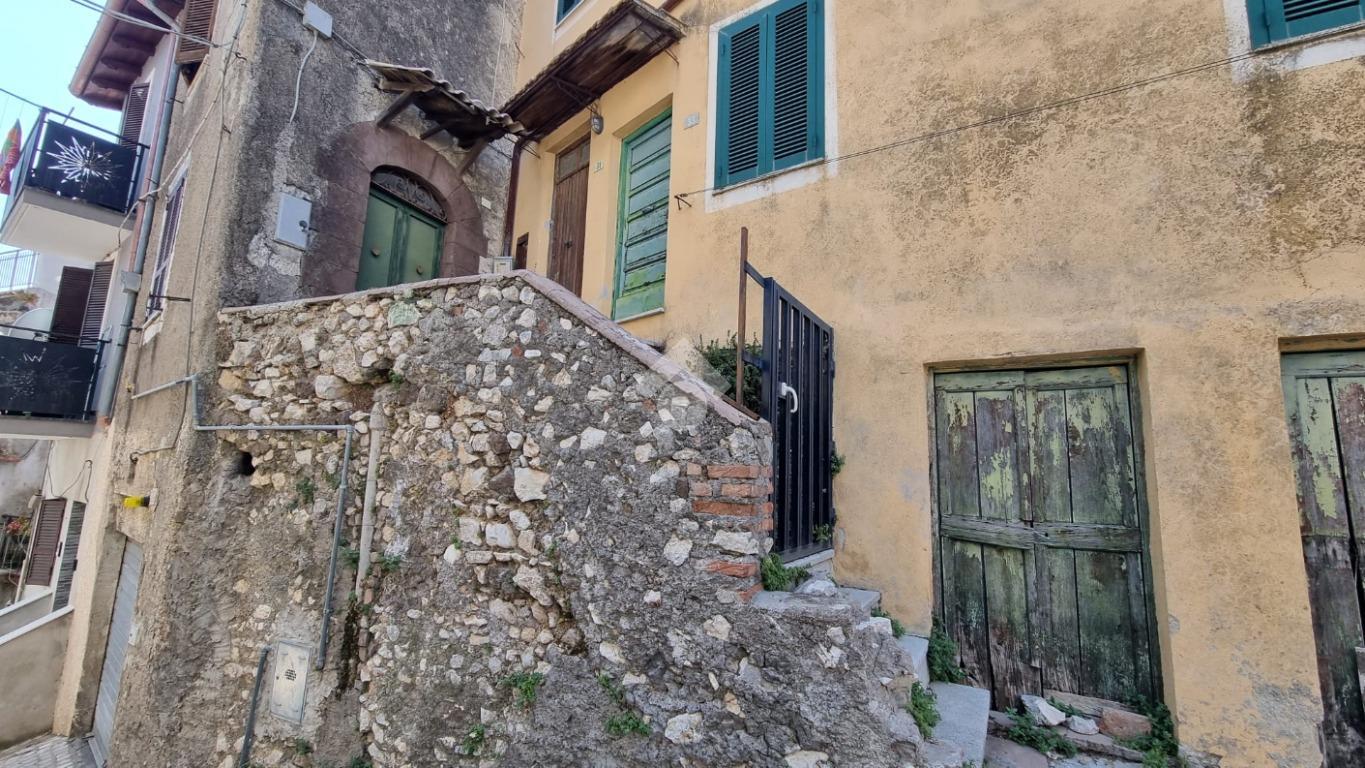 Trilocale in Via Manzoni 31, Segni