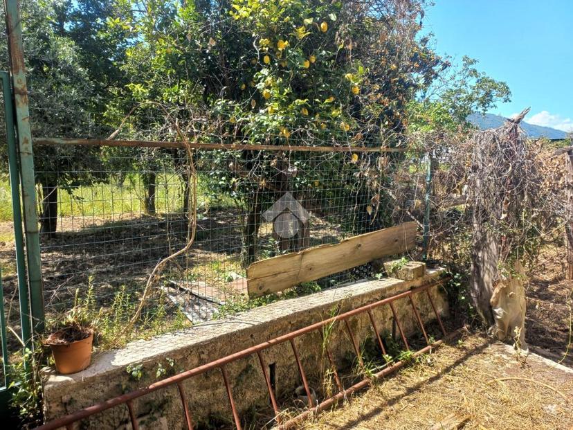 Casa indipendente in Via Tredici Monaci 12, San Felice a Cancello — foto 2 di 5