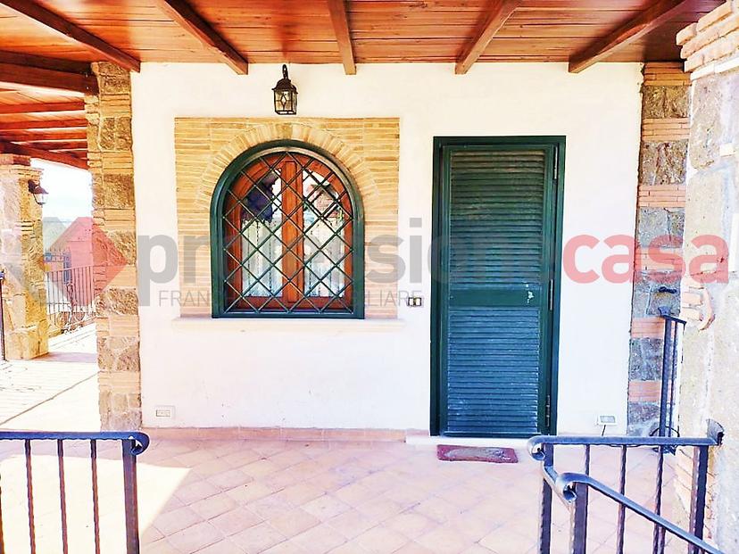 Casa indipendente in Via Loris, Piedimonte San Germano — foto 3 di 5