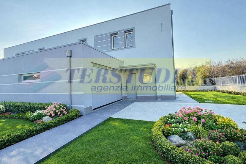 Villa in Via Gabriele d'Annunzio Snc, Mapello — foto 5 di 5