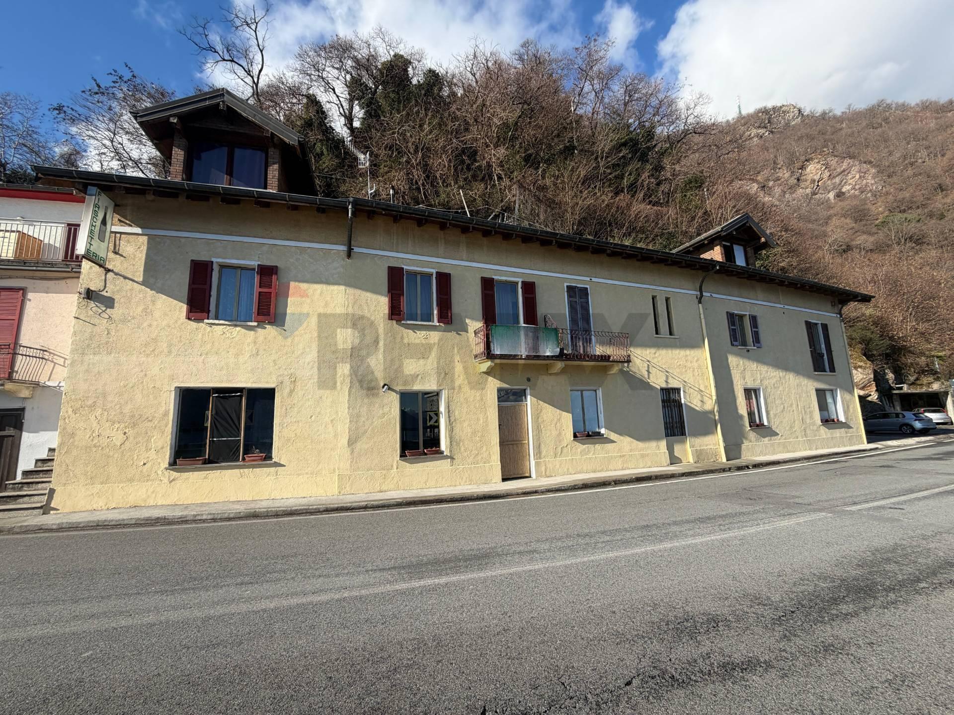 Casa indipendente, Cannobio